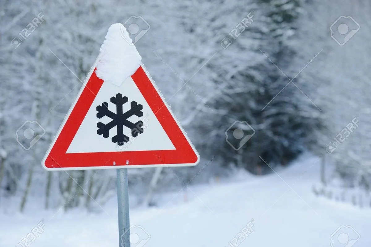 58% der Autofahrer tappen in diese Falle: Die heimliche Bedeutung des Schneeflocken-Schildes - image 1