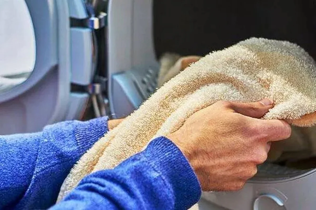 Dieser eine Fehler macht Handtücher hart wie Schmirgelpapier: Warum das Trocknen auf der Heizung Baumwolle zerstört - image 2