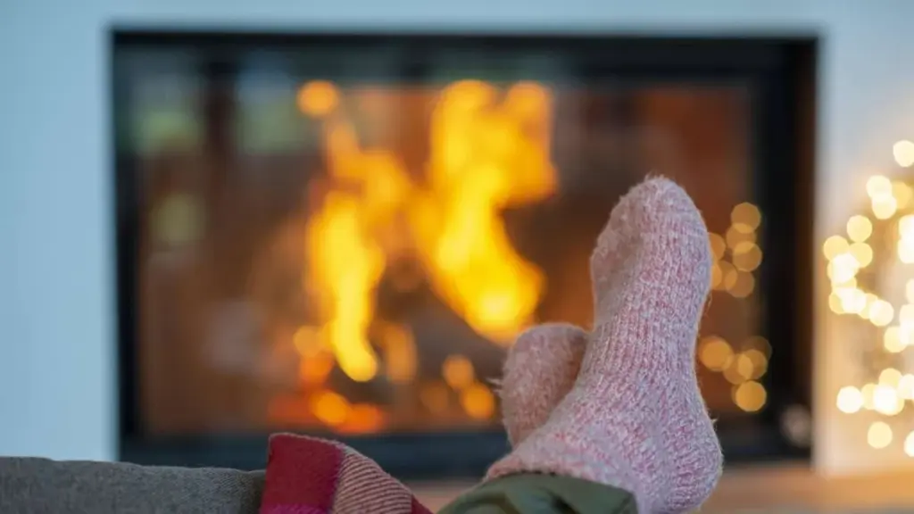 Drei Gründe, warum ihre Füße kalt bleiben, selbst wenn die Wohnung warm ist