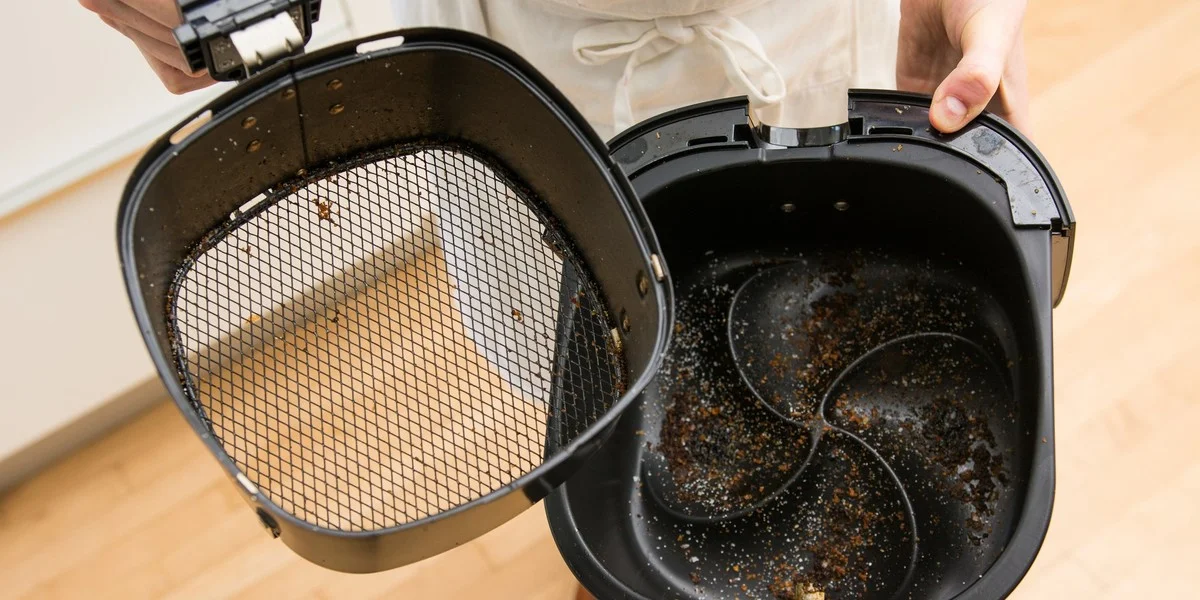 Warum erfahrene Köche einen Esslöffel Wasser in den Airfryer geben - image 1