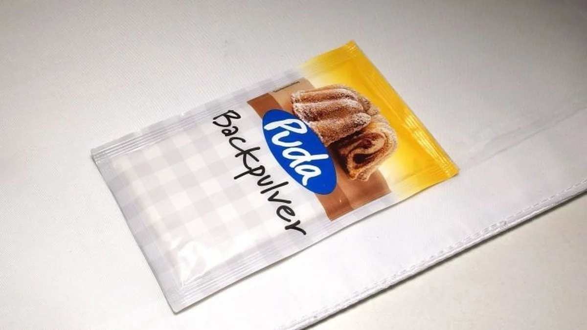 4 Lorbeerblätter und Backpulver: Der Trick, der Ihre Wäsche wie neu aussehen lässt - image 2