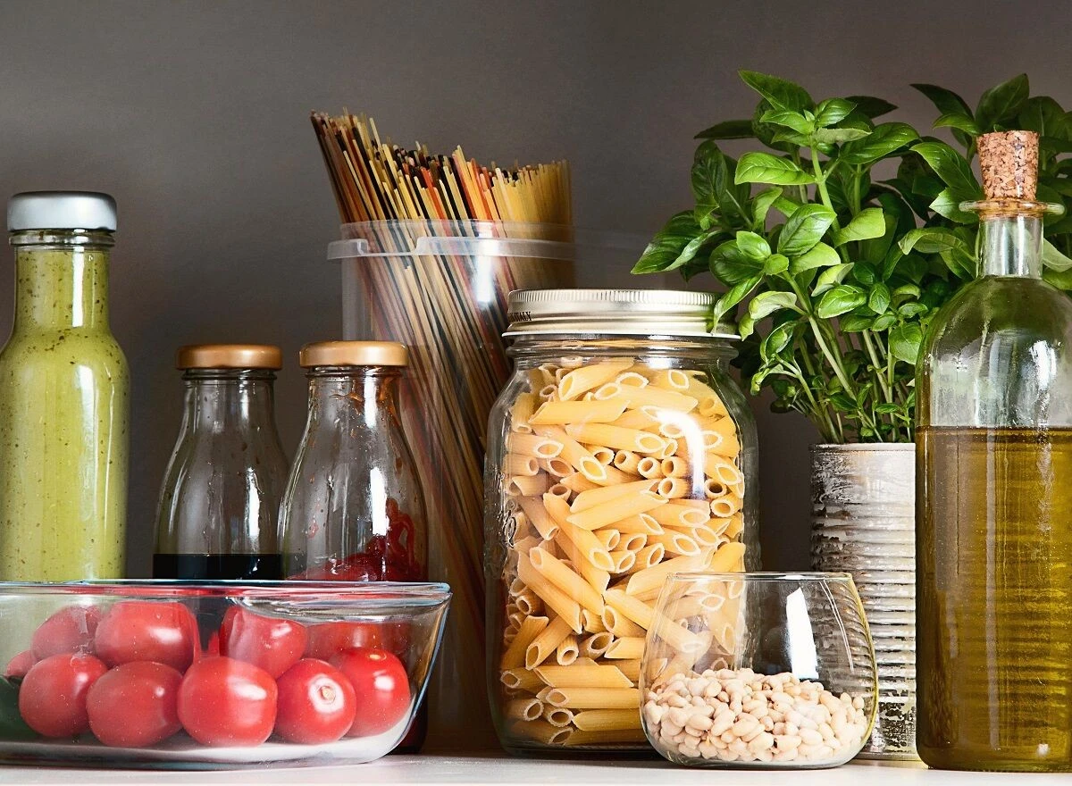 9 Lebensmittel, die dein Kühlschrank nur sabotiert (und wie du sie richtig lagerst) - image 1