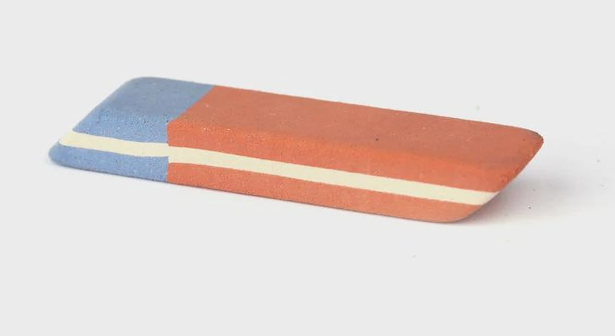 Blaue Seite am Radierer: Was kaum jemand weiß & wie sie wirklich funktioniert - image 1