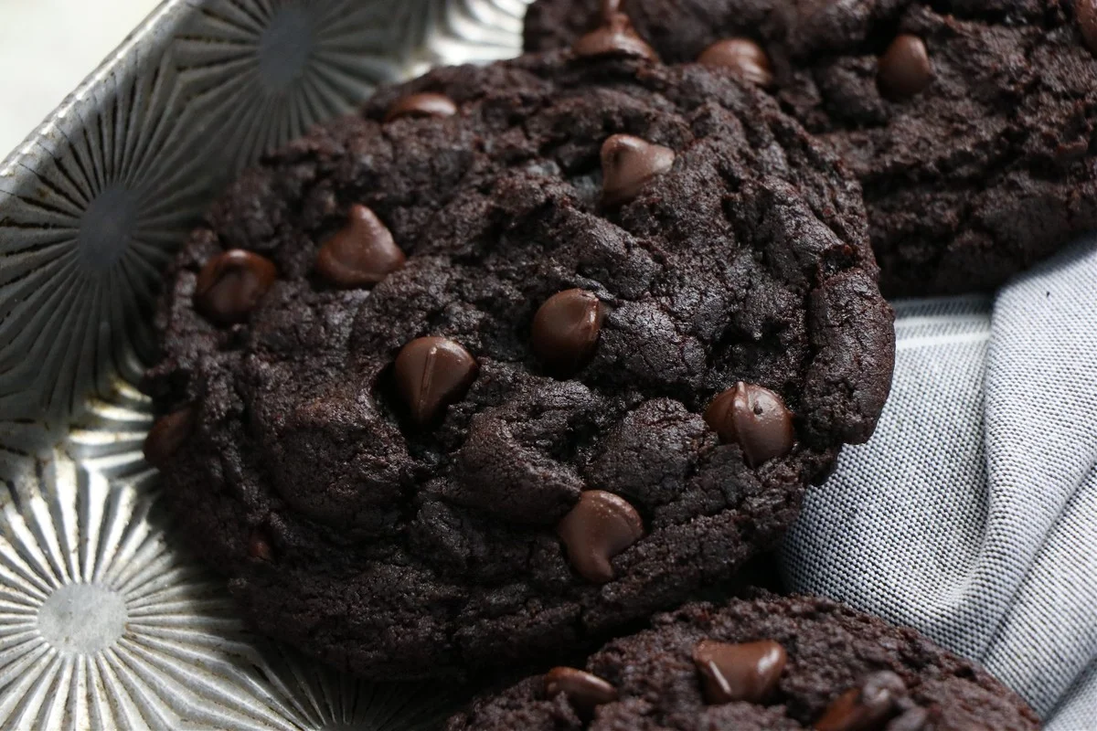 Das Triple-Schoko-Geheimnis: So knusprig werden vegane Cookies wirklich - image 1