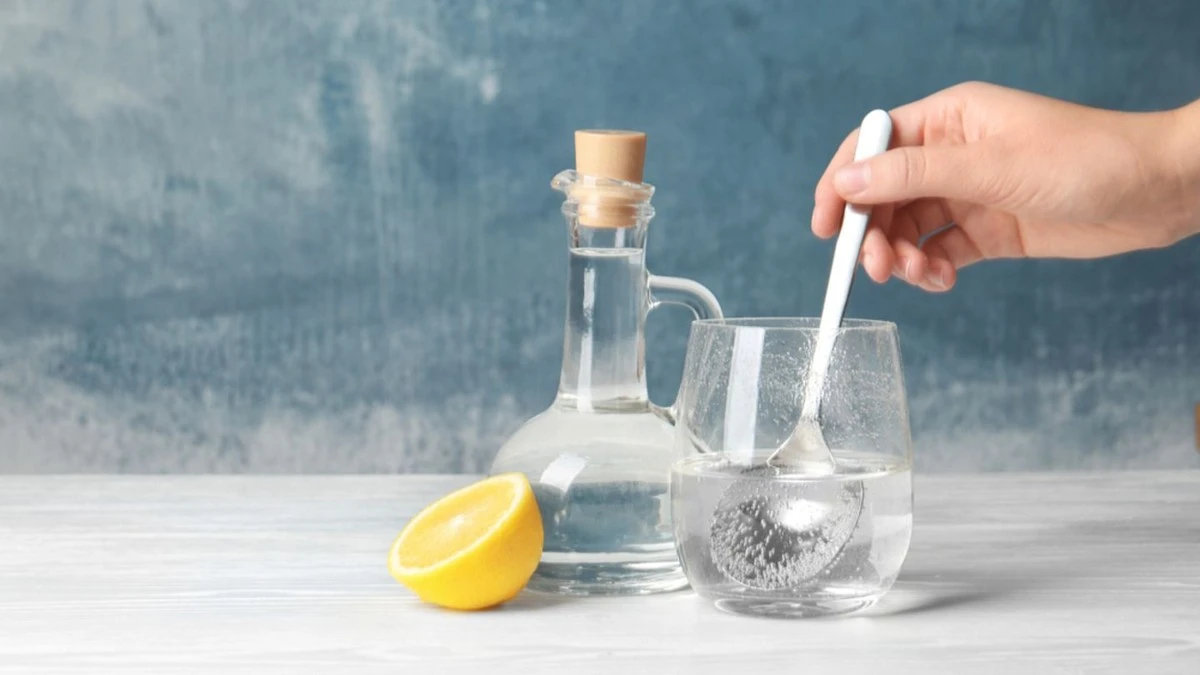 Klarspüler: Mehr als nur Glanz für Ihr Geschirr – 3 unglaubliche Haushaltstricks - image 1