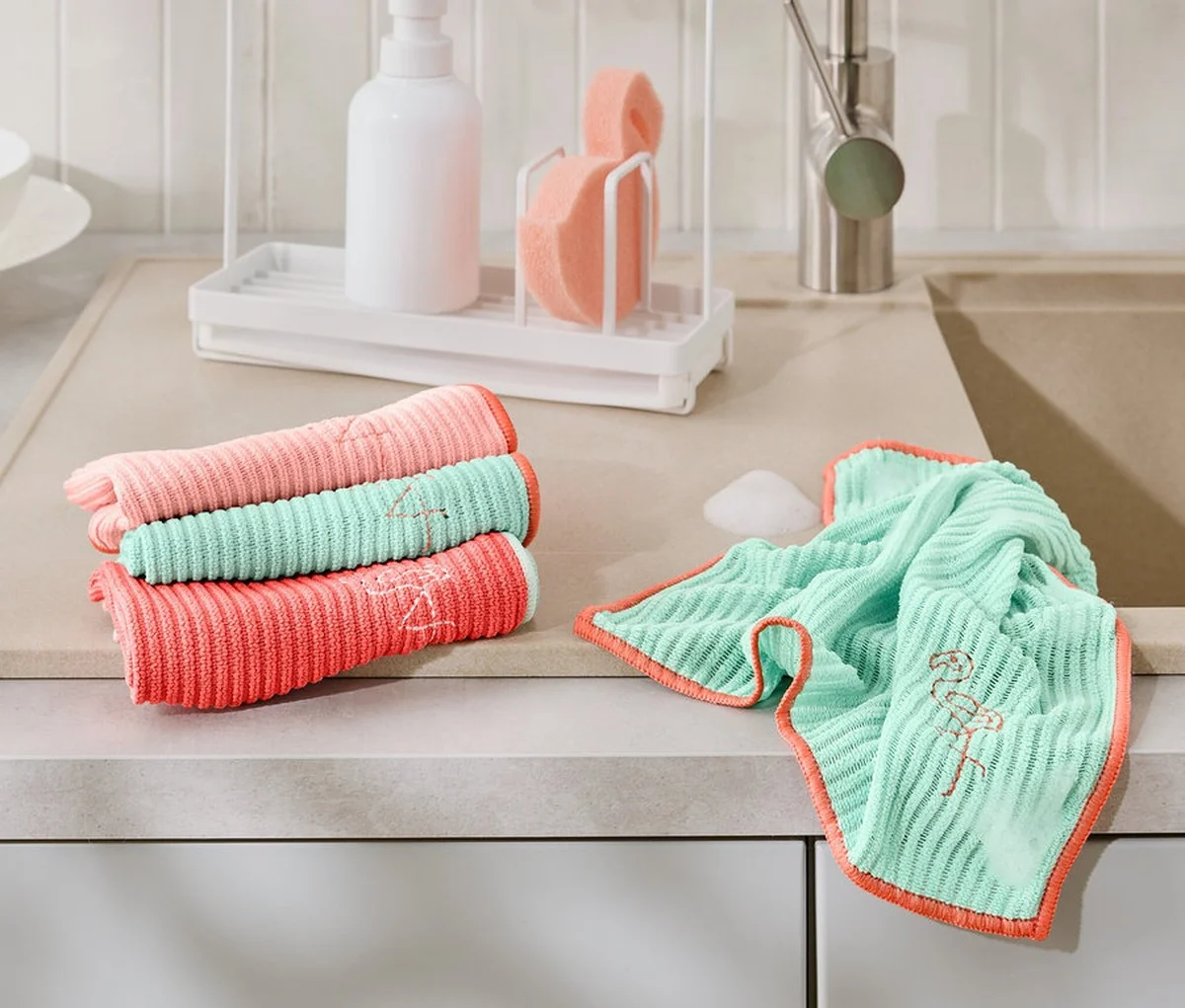 Tchibo Wundertuch: Glänzendes Zuhause nur mit Wasser – Mein ehrlicher Test - image 1