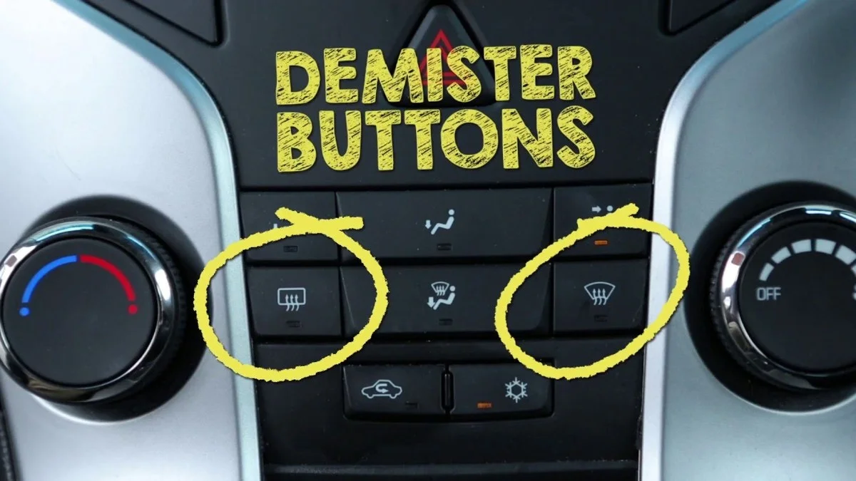 Warum erfahrene Autofahrer Rasierschaum auf die Windschutzscheibe auftragen, bevor der Winter kommt - image 2