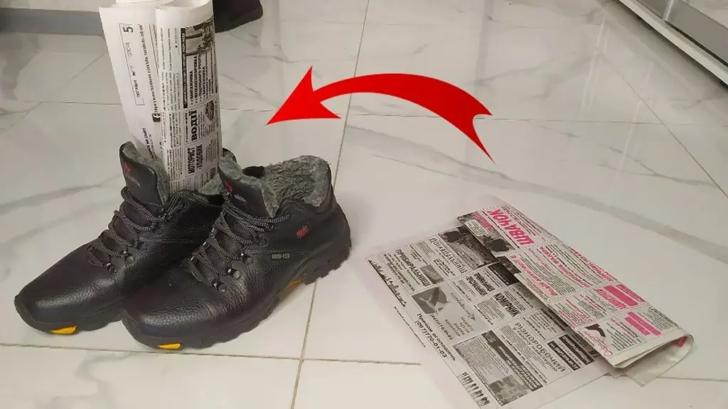 Warum erfahrene Steirer Salz und Zeitungspapier in nasse Stiefel legen