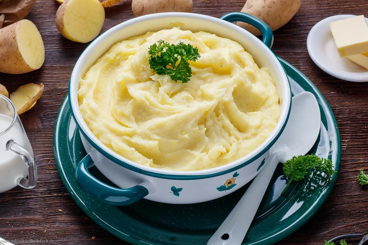 Warum Kartoffelpüree über Nacht grau wird: Der eine Fehler, der Ihre Kartoffeln in 10 Stunden verfärbt - image 1