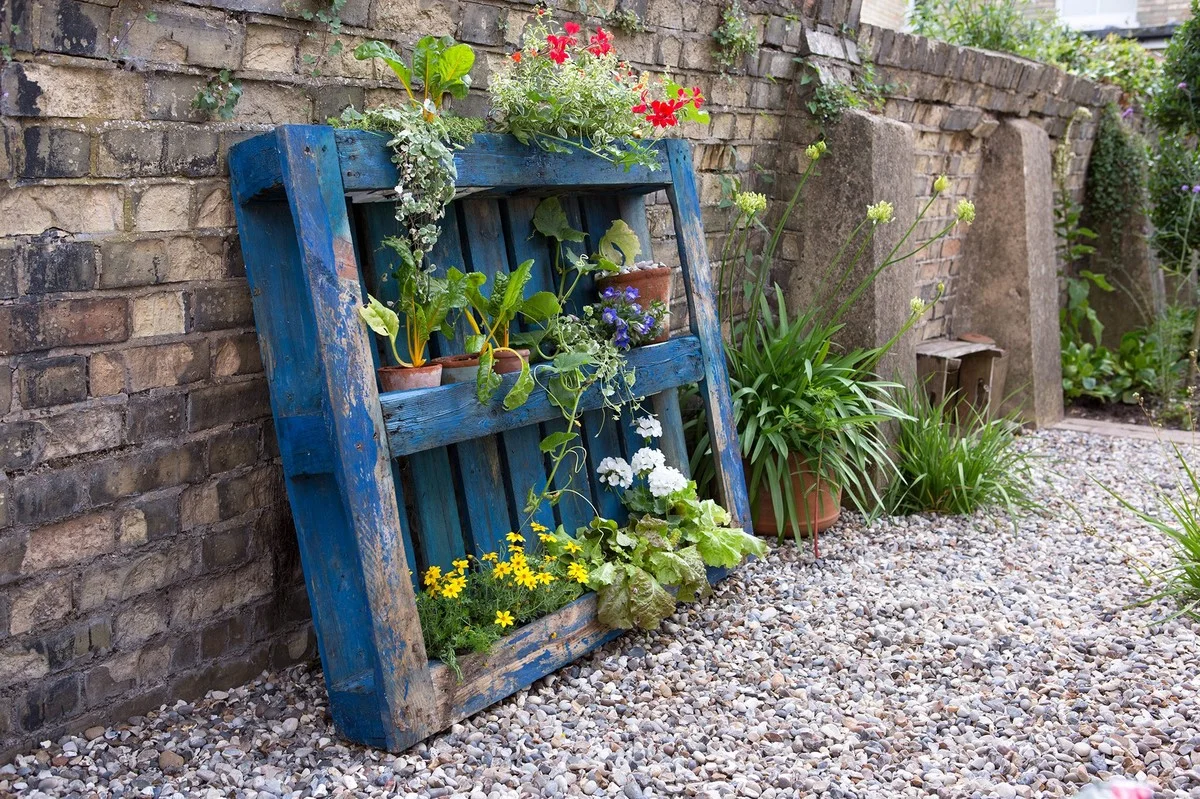 Warum Profi-Gärtner zerbrochene Blumentöpfe niemals wegwerfen - image 2
