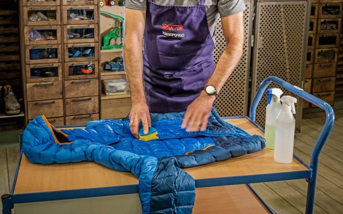 Warum Sie Ihre Daunenjacke besser mit Rasierschaum reinigen sollten - image 1