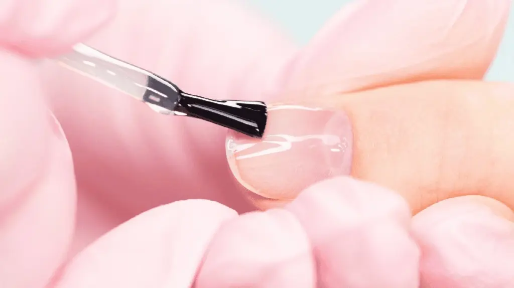 10 genialer Haushaltstricks: Nagellack, der mehr kann, als du denkst