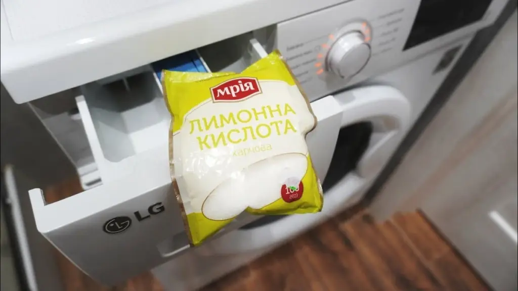 6 Löffel Hausmittel: So wird Ihre Waschmaschine blitzsauber und geruchsfrei