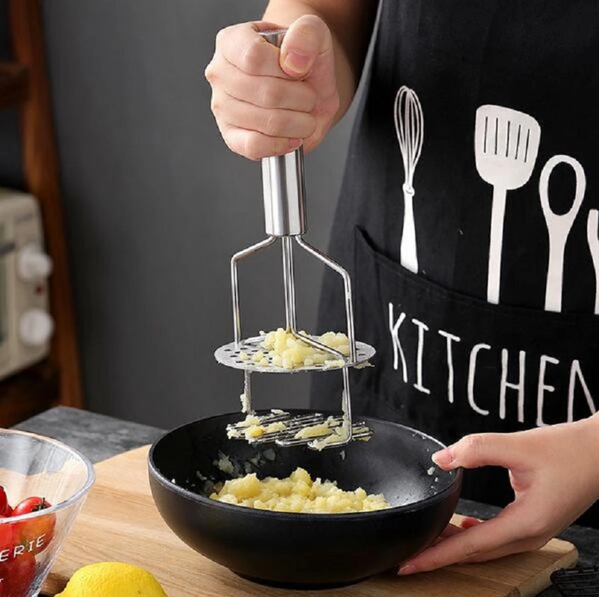 Der Apfel im Handumdrehen gerieben: Dieses Tchibo-Gadget macht's möglich - image 2