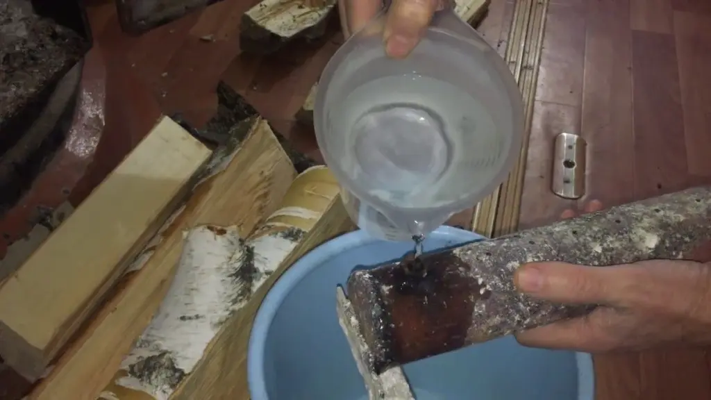 Dieses "ewige Holzscheit" spart Ihnen diesen Winter bis zu 50% Brennstoff