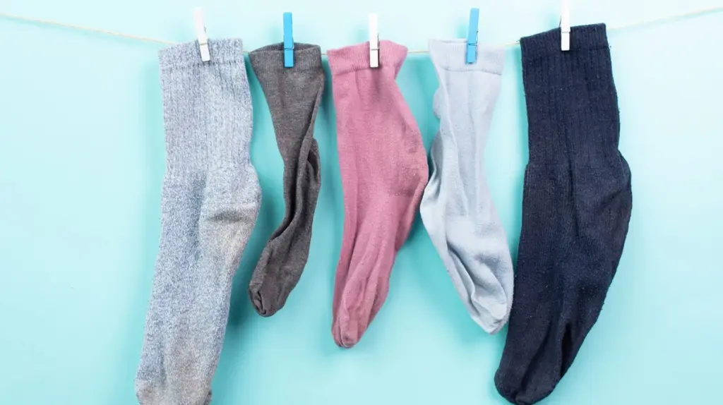 Nie mehr Socken suchen: Mit diesem Turbo-Trick geht Waschen viel schneller!