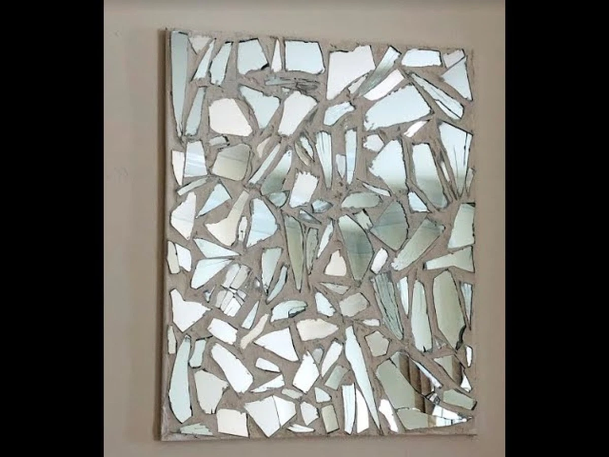 Warum ein zerbrochener Spiegel kein Grund für sieben Jahre Pech ist: Entdecke das kreative Upcycling - image 1