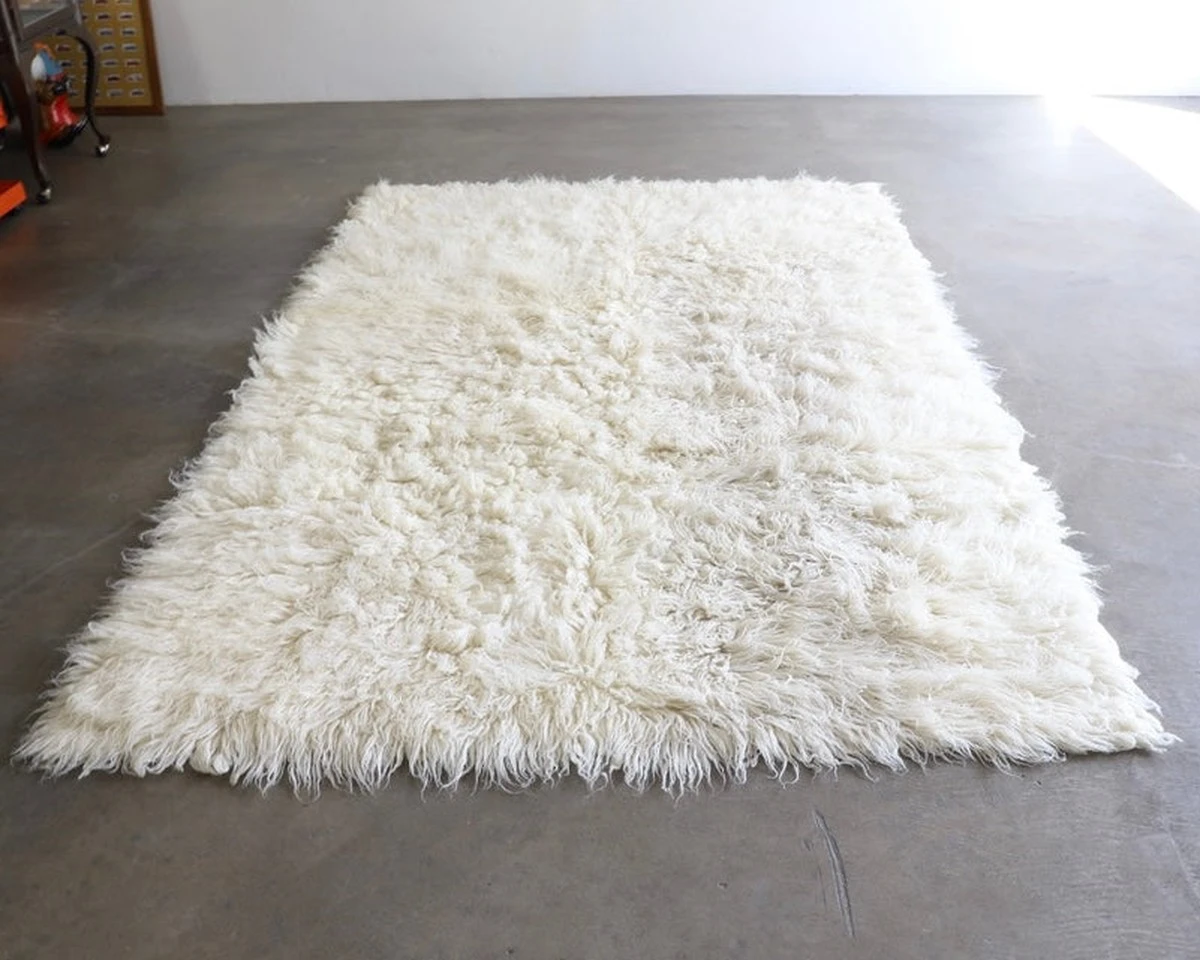 Warum Ihr alter Teppich im Handumdrehen wieder flauschig wird - image 1