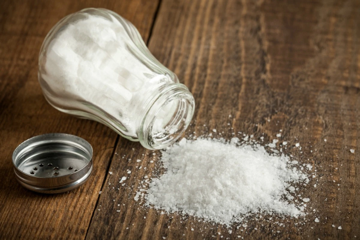 Warum Sie im Winter Salz auf Ihr Fensterbrett stellen sollten - image 2