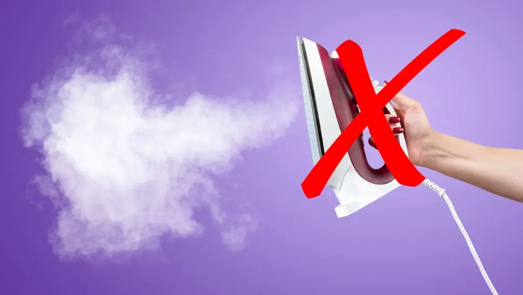 Ohne Bügeleisen: 3 Tricks machen deine Wäsche von selbst glatt