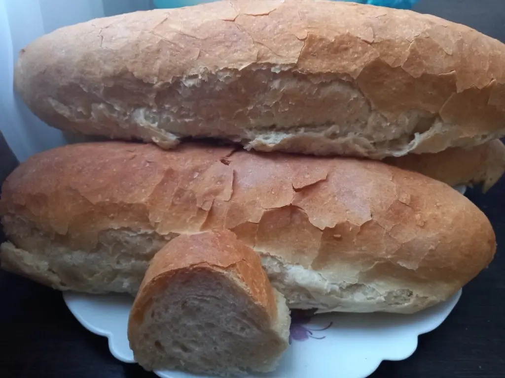 So behalte ich Brot – nach sowjetischer Art, wie meine Oma es tat: Auch nach 7 Tagen ist es frisch wie aus der Bäckerei